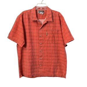 Columbia Skirt Men’s Button Down With Collar Shorts Sleeve Color Oranges Size M